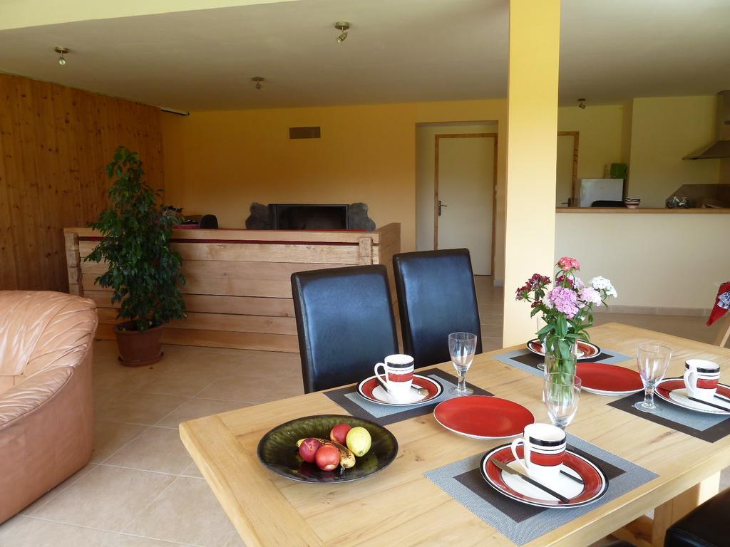 Alcove Du Velay Bed & Breakfast Rochelimagne Exterior foto
