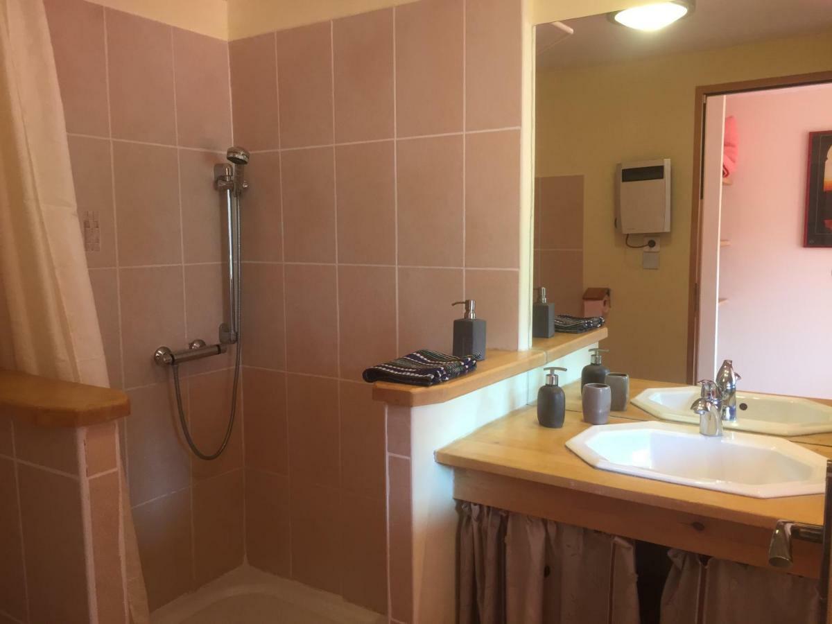 Alcove Du Velay Bed & Breakfast Rochelimagne Exterior foto