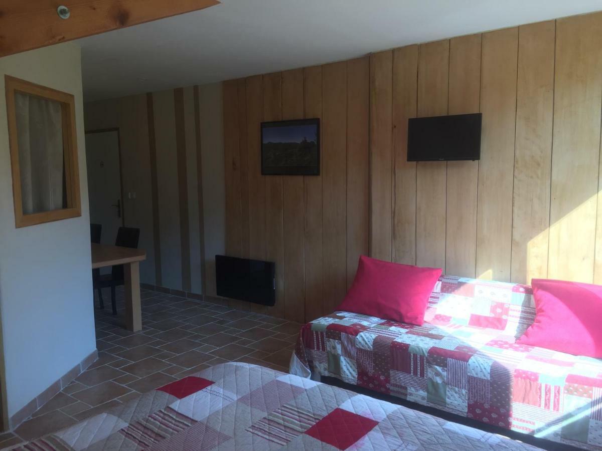 Alcove Du Velay Bed & Breakfast Rochelimagne Exterior foto